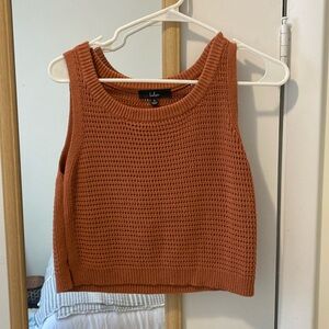 Lulus cropped tank